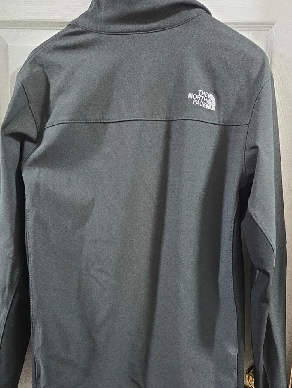 The North Face Men's Dark Gray Lightweight Softshell Jacket